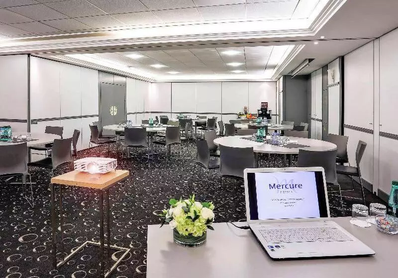Fotos del hotel Mercure Paris Vaugirard Porte De Versailles:  6