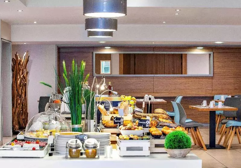 Fotos del hotel Mercure Paris Vaugirard Porte De Versailles:  7