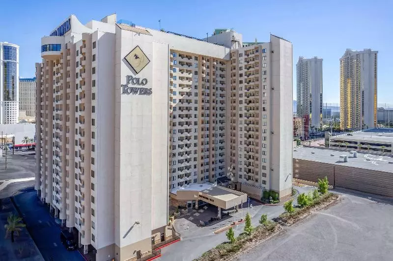 Fotos del hotel Polo Towers:  12