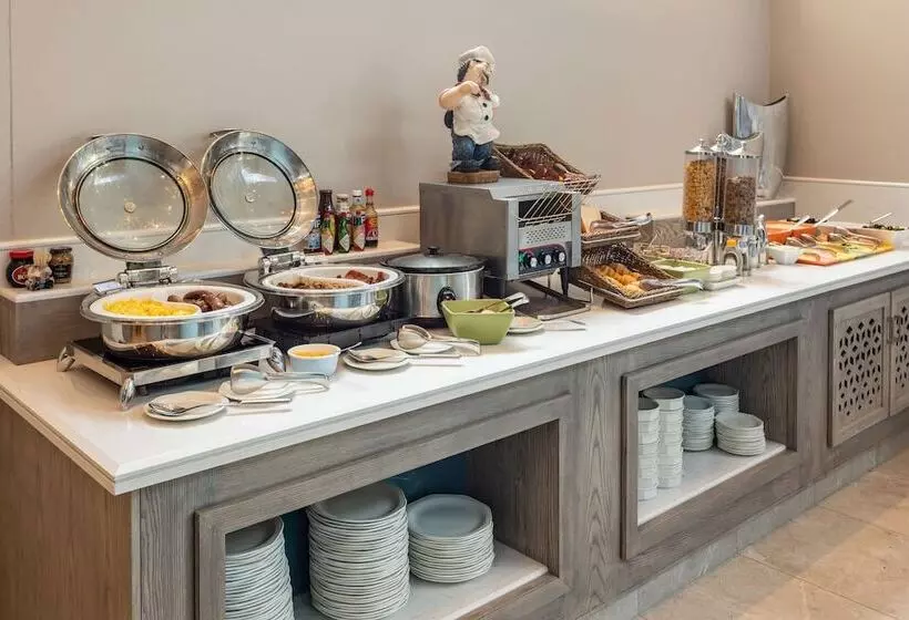 Fotos del hotel Stayeasy Emnotweni:  15