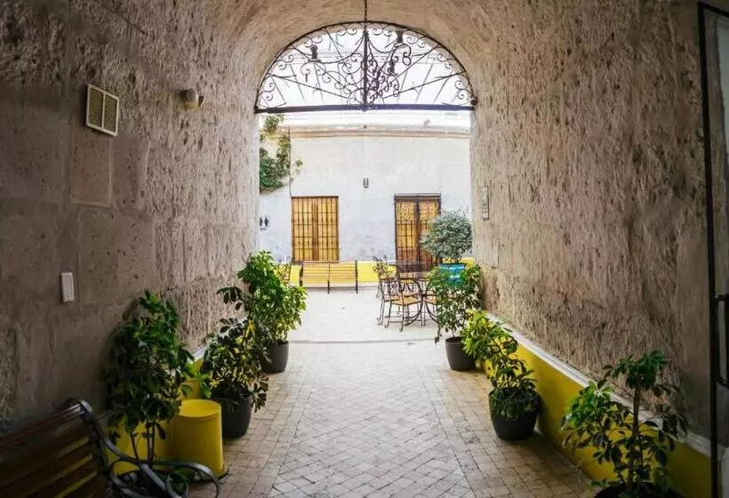 Fotos del hotel Tierrasur:  8