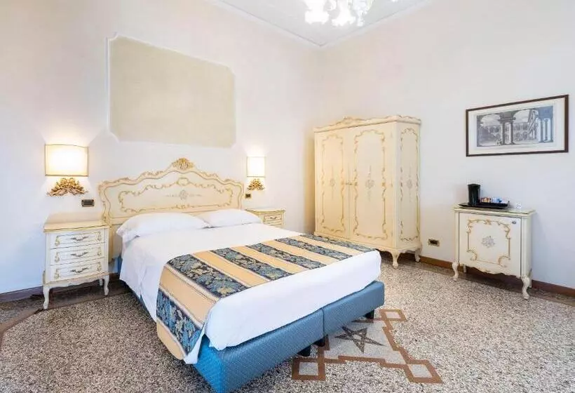 Fotos del hotel Torino:  9