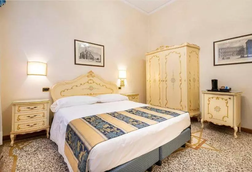 Fotos del hotel Torino:  12