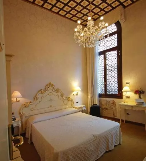 Fotos del hotel Torino:  13