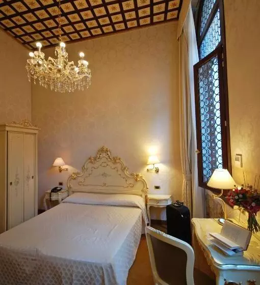 Fotos del hotel Torino:  17