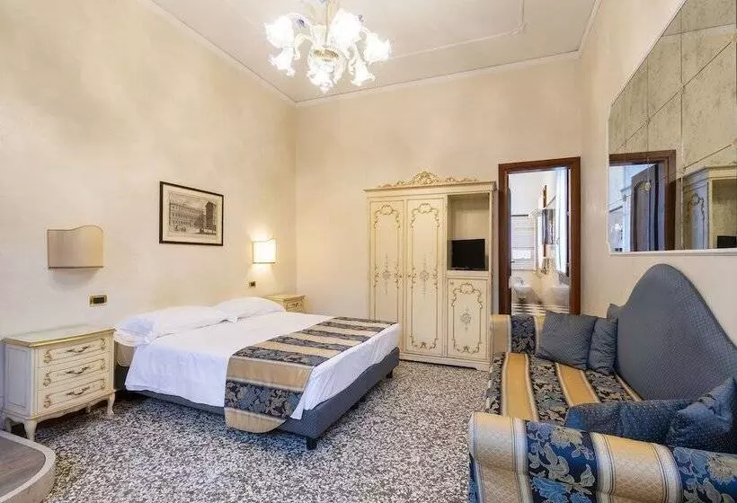 Fotos del hotel Torino:  6