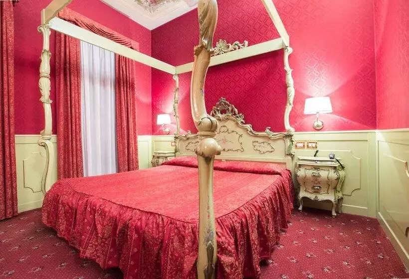 Fotos del hotel Torino:  23