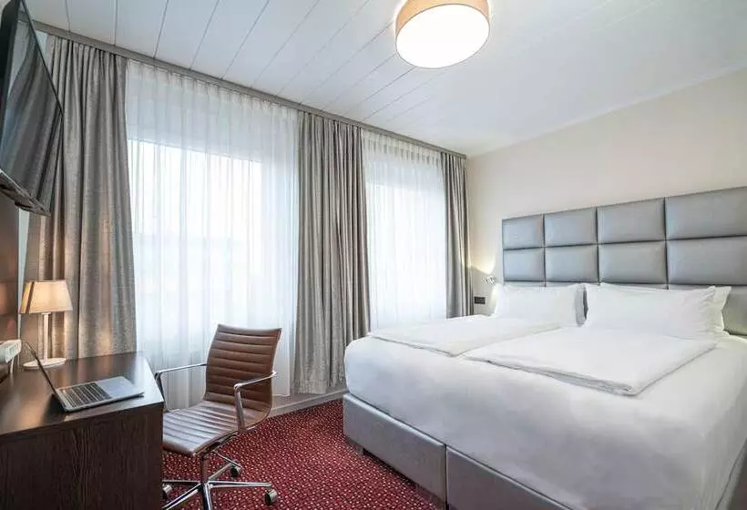 Fotos del hotel Königshof Hauptbahnhof Superior:  10