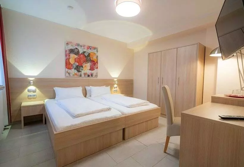 Fotos del hotel Königshof Hauptbahnhof Superior:  6