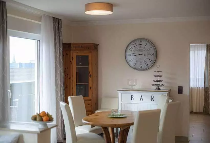 Fotos del hotel Königshof Hauptbahnhof Superior:  2