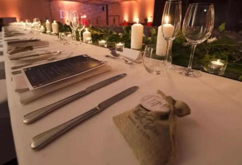 Fotos del hotel Canberra Rex:  6