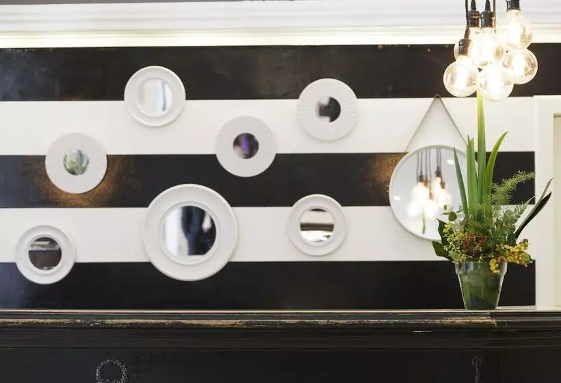 Fotos del hotel Unique Executive Central:  23