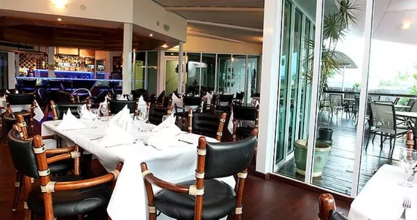 Fotos del hotel Cairns Sheridan:  5