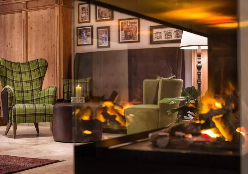 Fotos del hotel österreichischer Hofim Bademantel Direkt In Die Alpentherme:  7