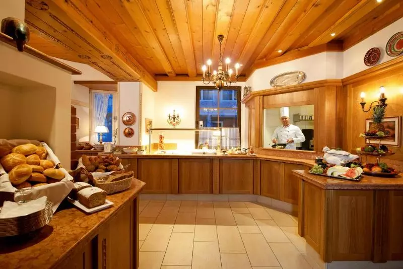 Fotos del hotel österreichischer Hofim Bademantel Direkt In Die Alpentherme:  5