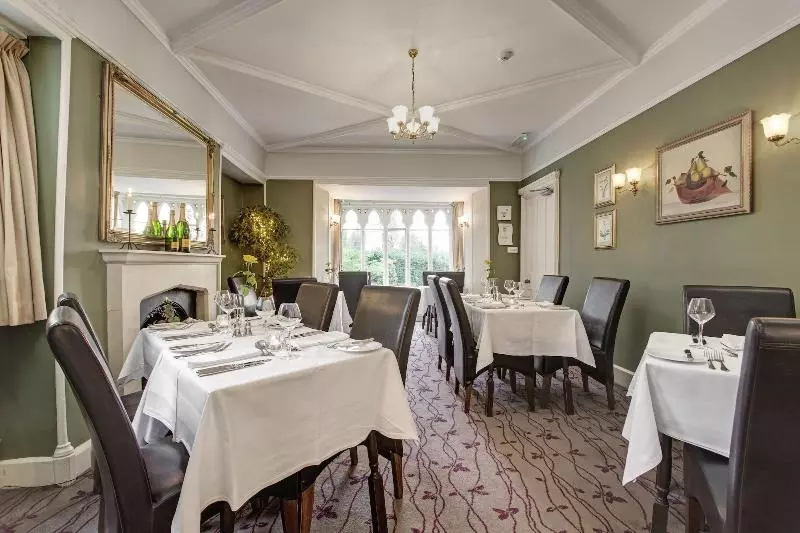 Fotos del hotel Cedar Manor:  2