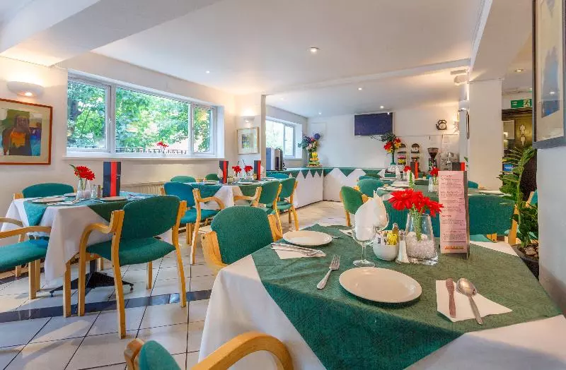 Fotos del hotel La Reserve:  3