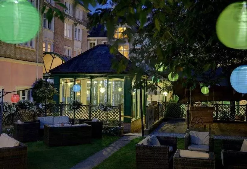 Fotos del hotel Norfolk Royale:  15