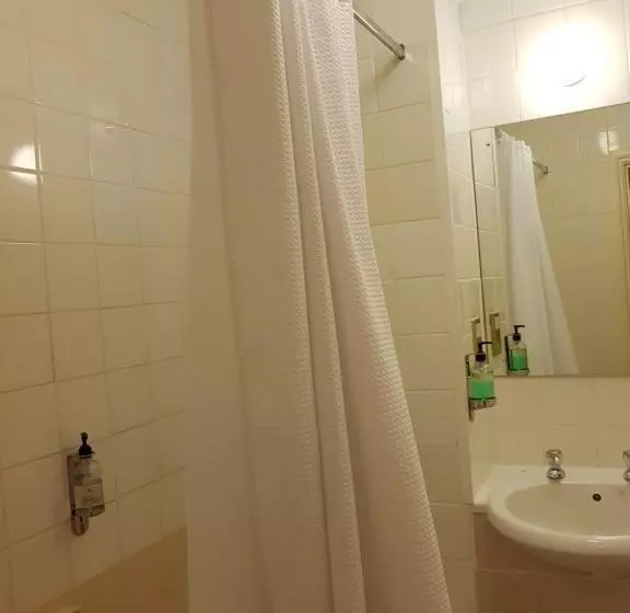 Fotos del hotel Schoolhouse Restaurant And:  6