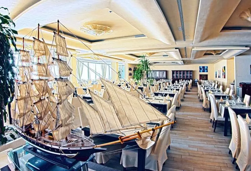 Fotos del hotel Grand Hotel Park:  19