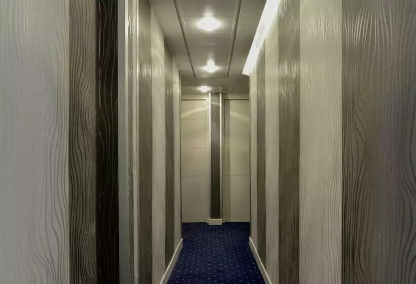 Fotos del hotel Hôtel Ambassadeur:  20