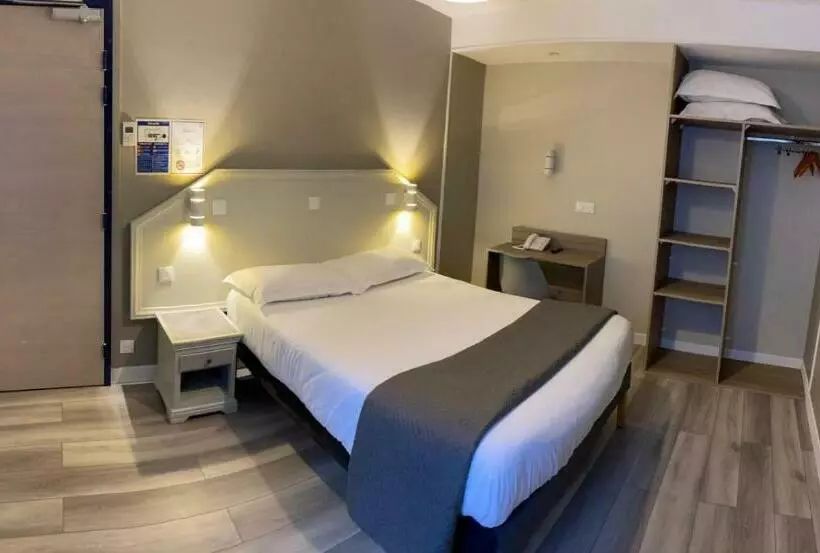 Fotos del hotel Hôtel Ambassadeur:  9