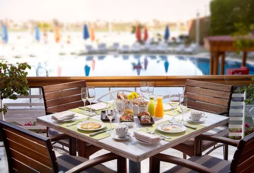 Fotos del hotel Sonesta St. George Hotel - Convention Center:  7