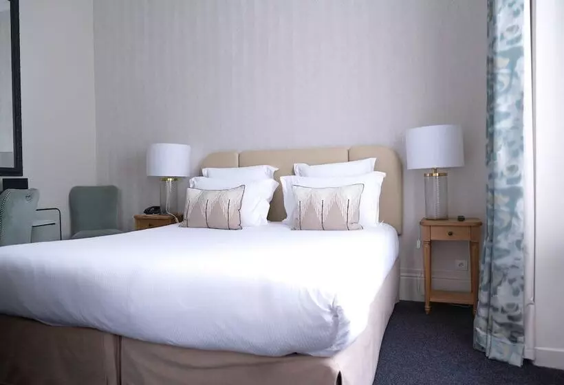 Fotos del hotel Claridge Paris:  16