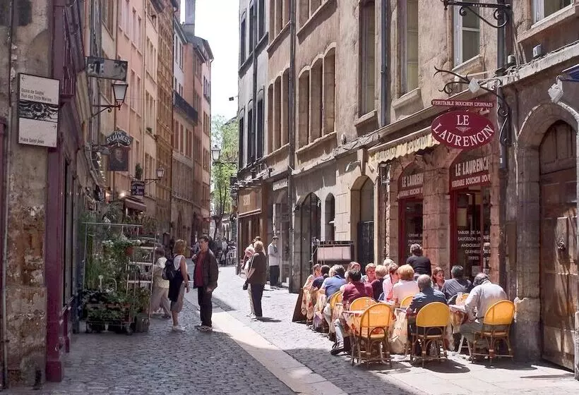 Fotos del hotel Mercure Lyon Centre Brotteaux:  11