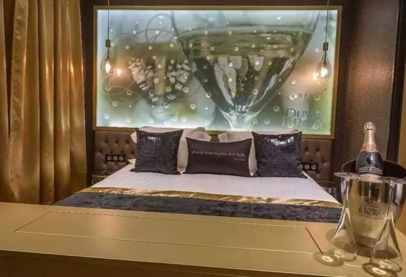 Fotos del hotel Les Bulles De Paris:  24