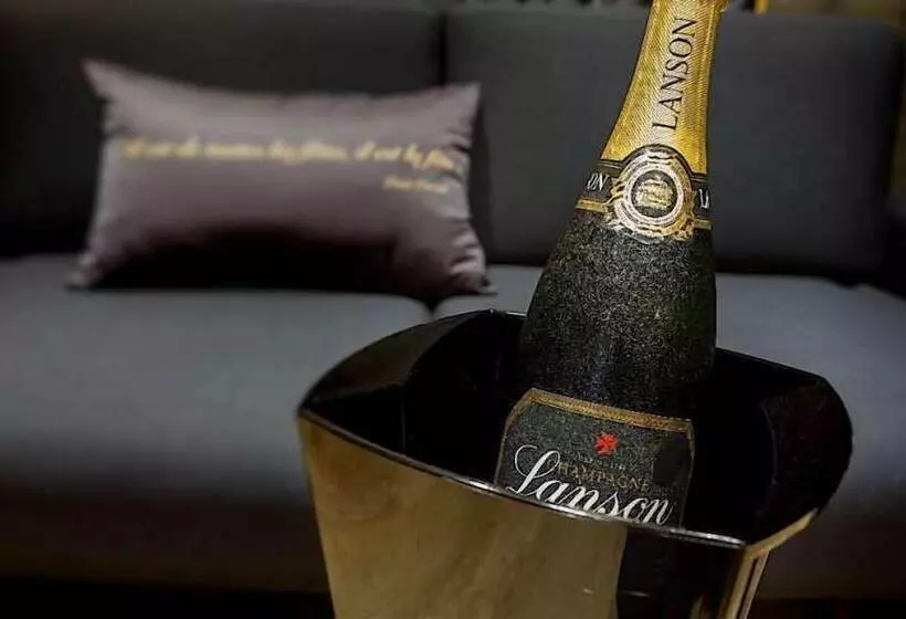 Fotos del hotel Les Bulles De Paris:  13