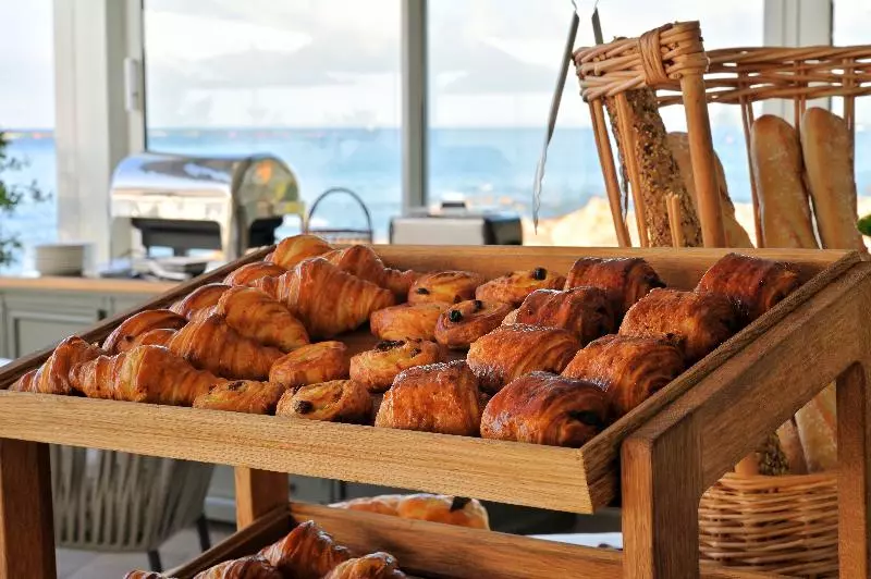 Fotos del hotel Hôtel Restaurant Dolce Vita:  15