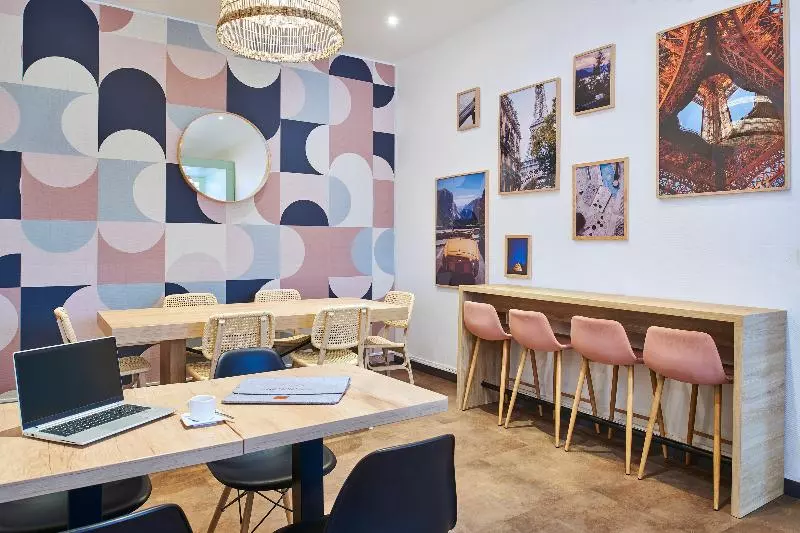 Fotos del hotel The Originals City, Hôtel Parisiana, Paris Gare De L'est (inter-hotel):  4