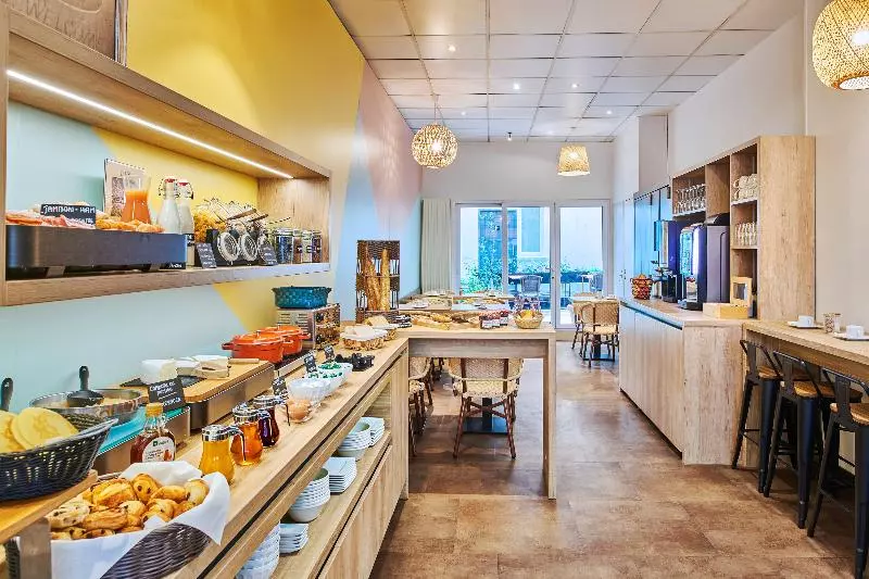 Fotos del hotel The Originals City, Hôtel Parisiana, Paris Gare De L'est (inter-hotel):  8