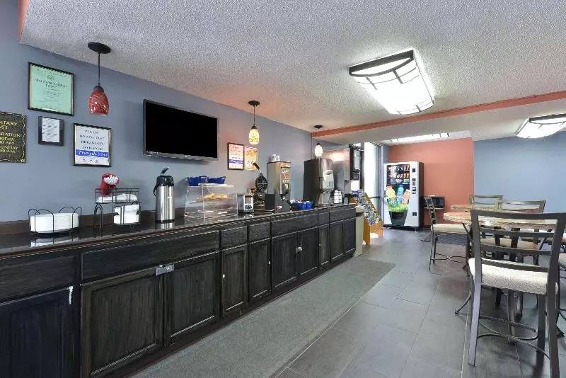 Fotos del hotel Ibis Paris Porte De Montreuil:  12