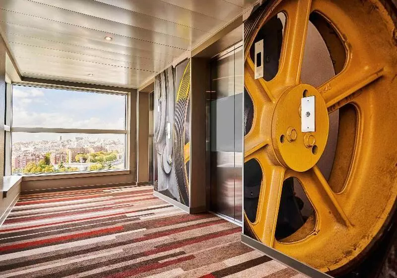 Fotos del hotel Ibis Paris Porte De Montreuil:  22