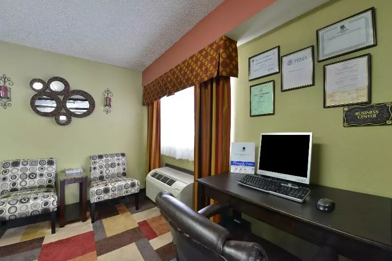 Fotos del hotel Ibis Paris Porte De Montreuil:  2