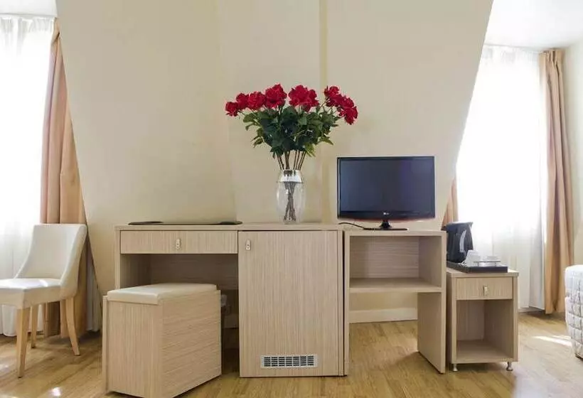 Fotos del hotel Hôtel Lebron:  20