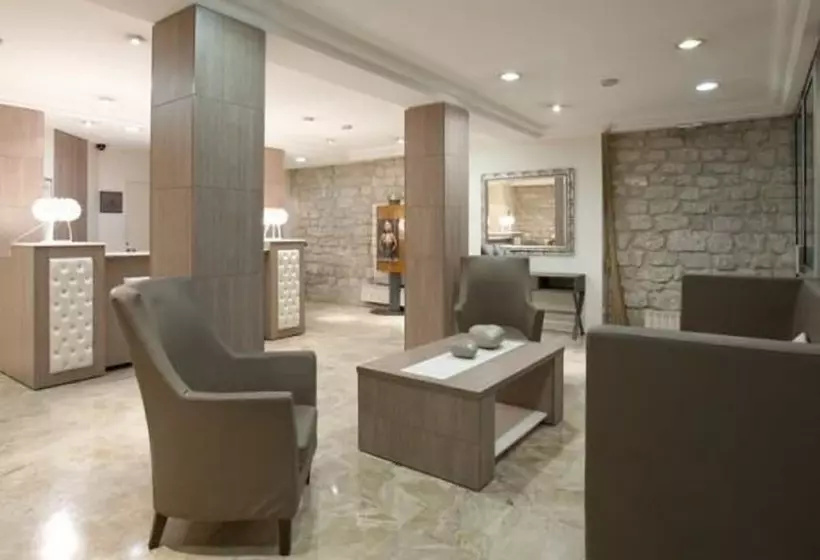 Fotos del hotel Hôtel Lebron:  2