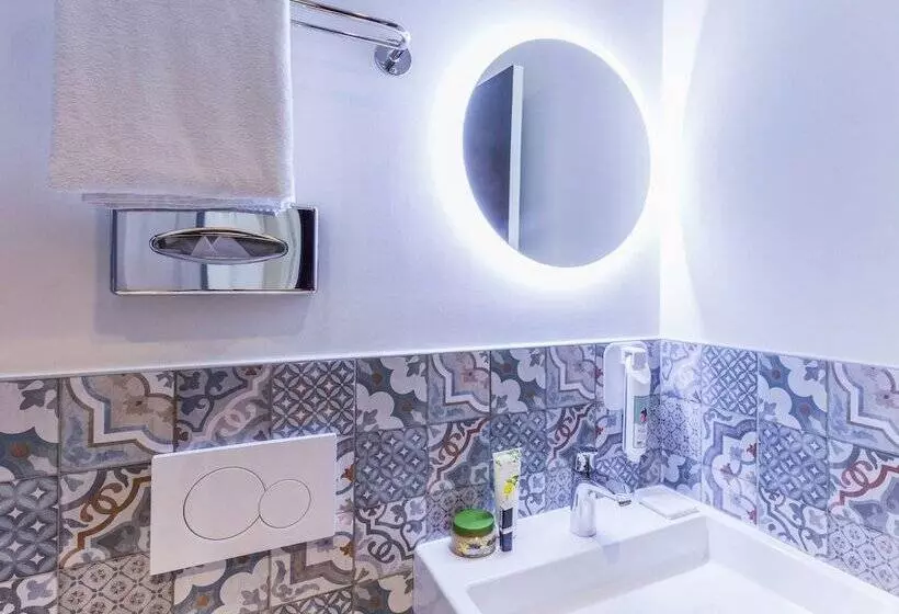 Fotos del hotel Ibis Styles Paris Gare de L'Est Tgv:  18