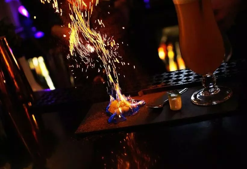 Fotos del hotel Maison Philippe Le Bon, Les Collectionneurs:  8