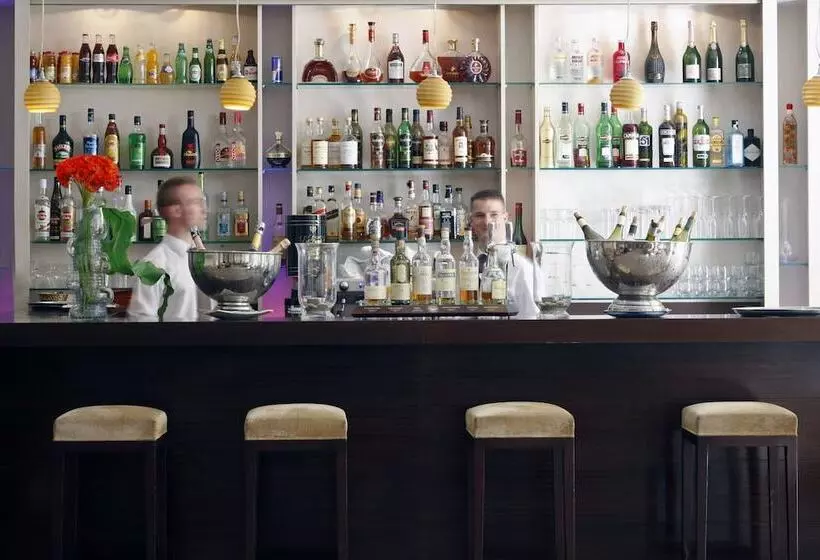 Fotos del hotel Warwick Reine Astrid - Lyon:  10