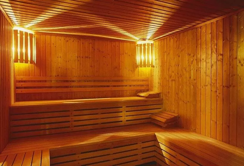 Fotos del hotel Warwick Reine Astrid - Lyon:  2