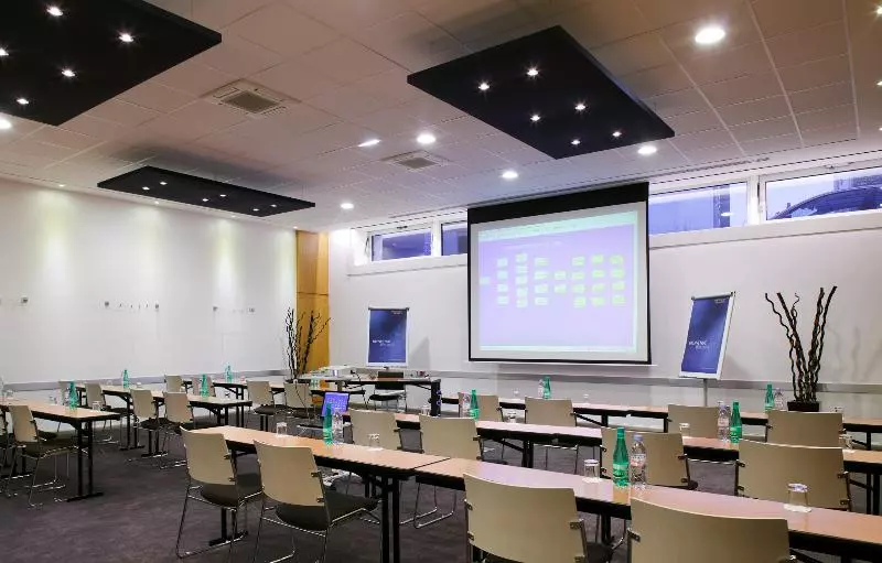 Fotos del hotel Novotel Paris 14 Porte D'orléans:  13