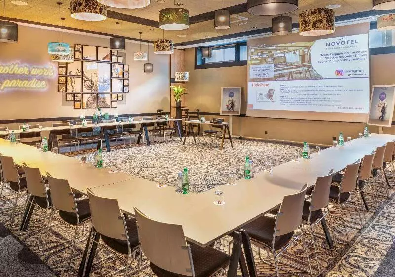 Fotos del hotel Novotel Paris 14 Porte D'orléans:  9