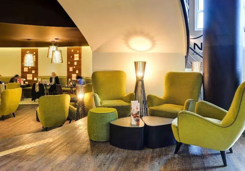 Fotos del hotel Novotel Paris 14 Porte D'orléans:  18