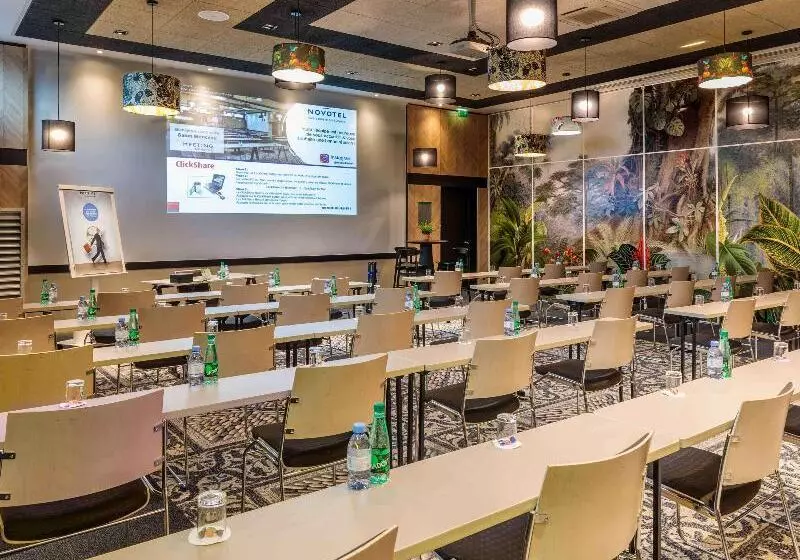 Fotos del hotel Novotel Paris 14 Porte D'orléans:  23