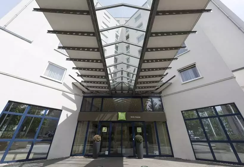 Fotos del hotel Ibis Styles Berlin Treptow:  14