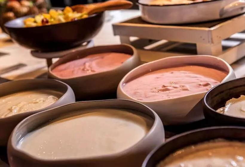 Fotos del hotel Ibis Styles Berlin Treptow:  4