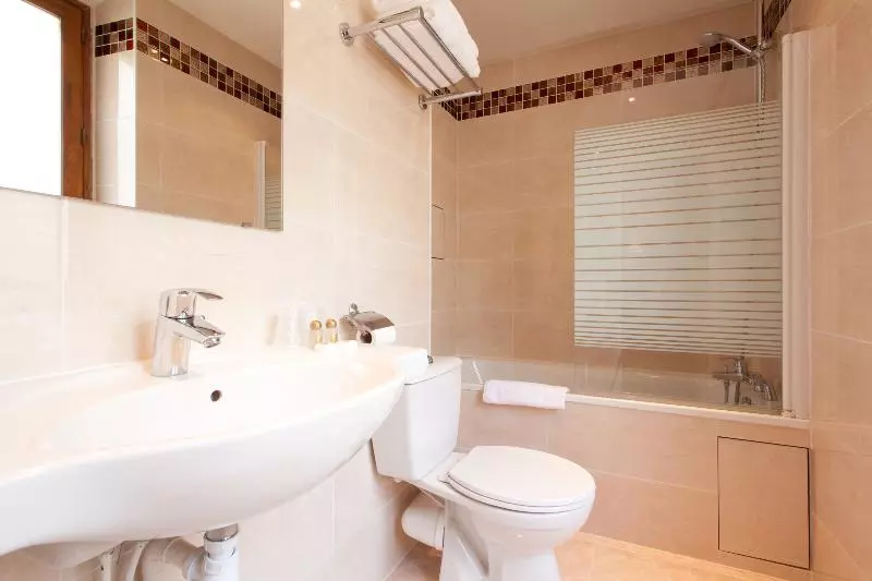 Fotos del hotel Touring Opera:  7